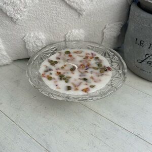 Hand poured Soy Candle in Vintage Glass Dish